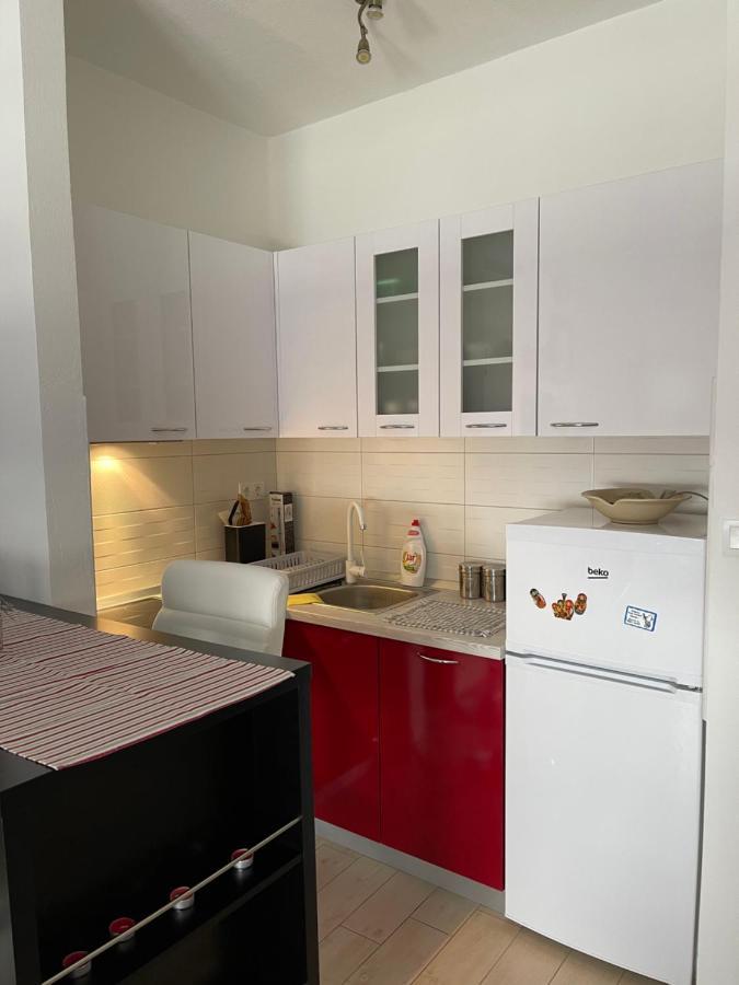 Elena Apartment Palit Exterior photo